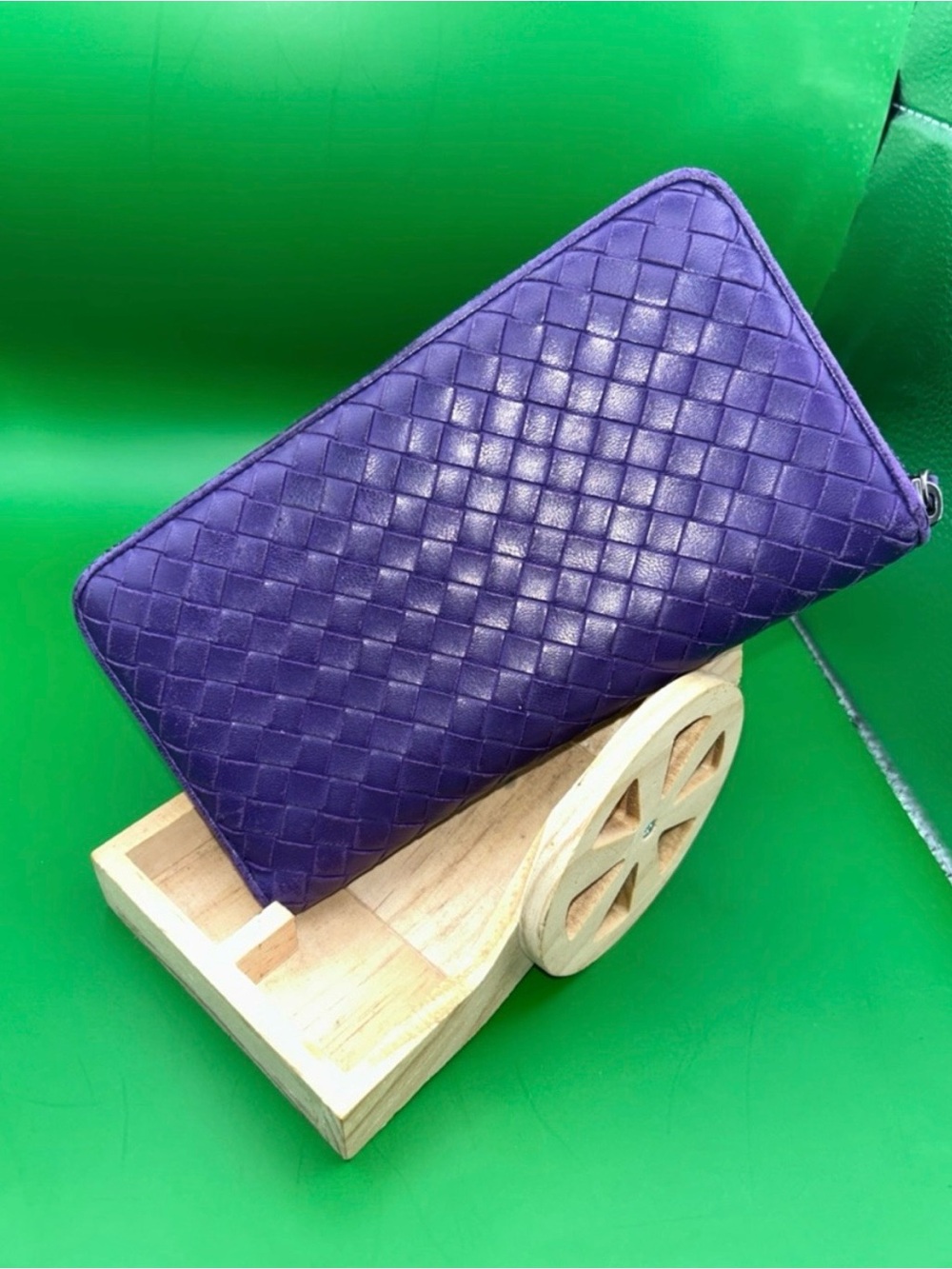 Bottega Veneta Purple Intrecciato Zip Wallet